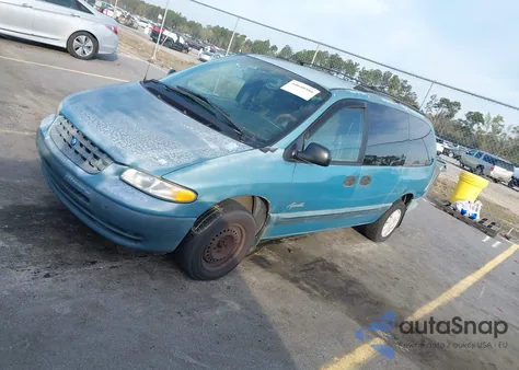 1998 Plymouth Grand Voyager Se z USA, uszkodzony, nr VIN 2P4GP44G2WR705255